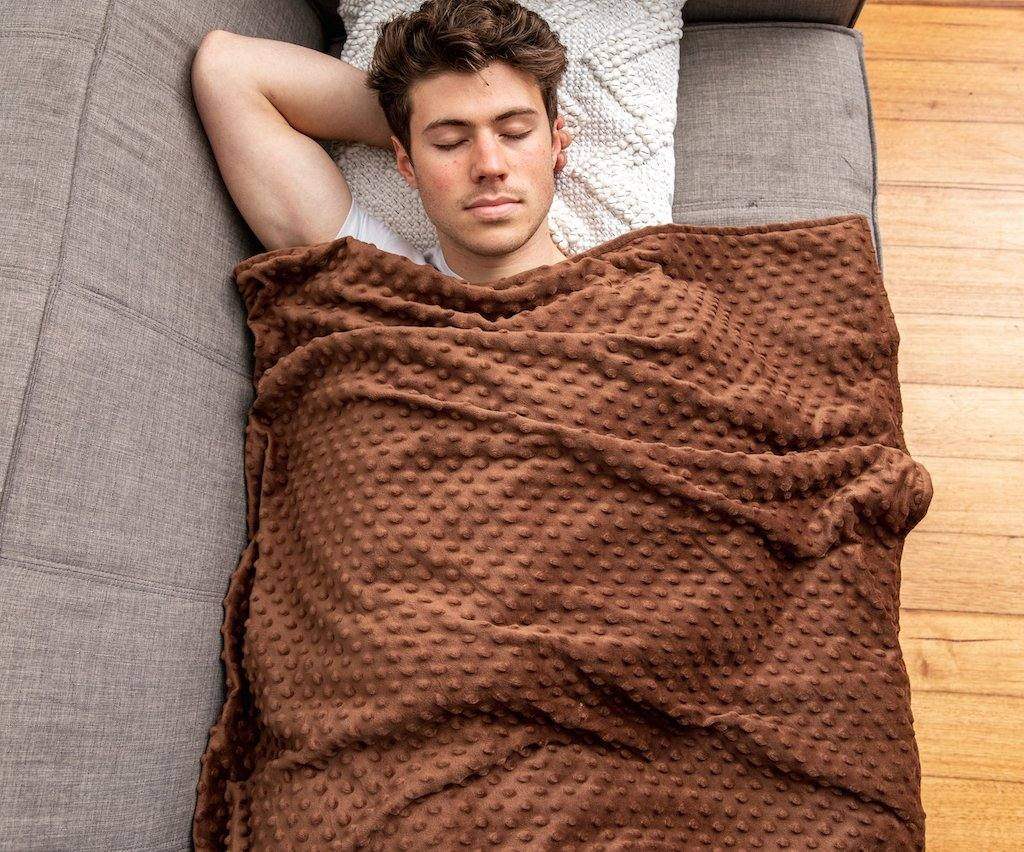 Minky Dots Weighted Blanket - Koala Comforts 